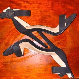 Hugh heels